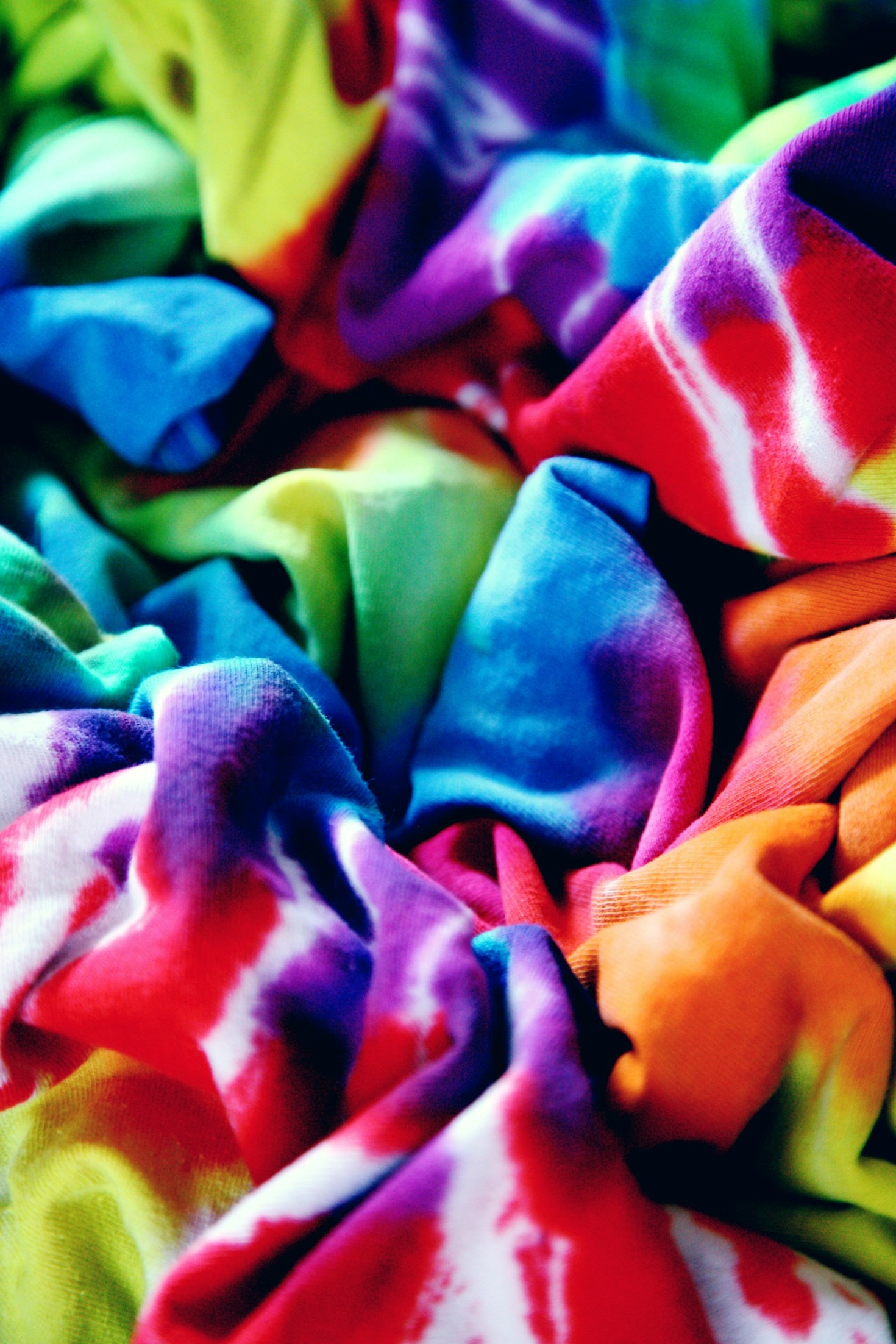 Exploring the History and Revival of Tie-Dye
